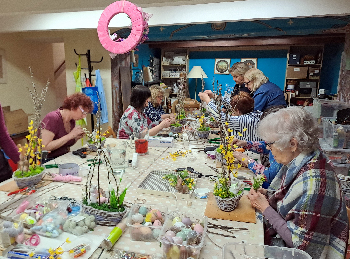 Veľkonočné aranžmány v košíku